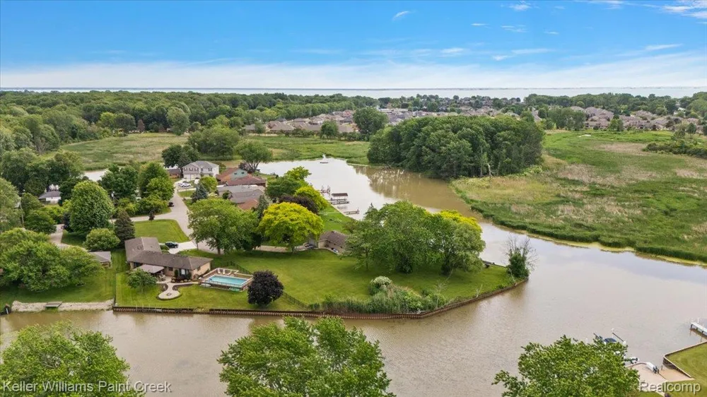 Octavia Street Chesterfield Township, MI 48047