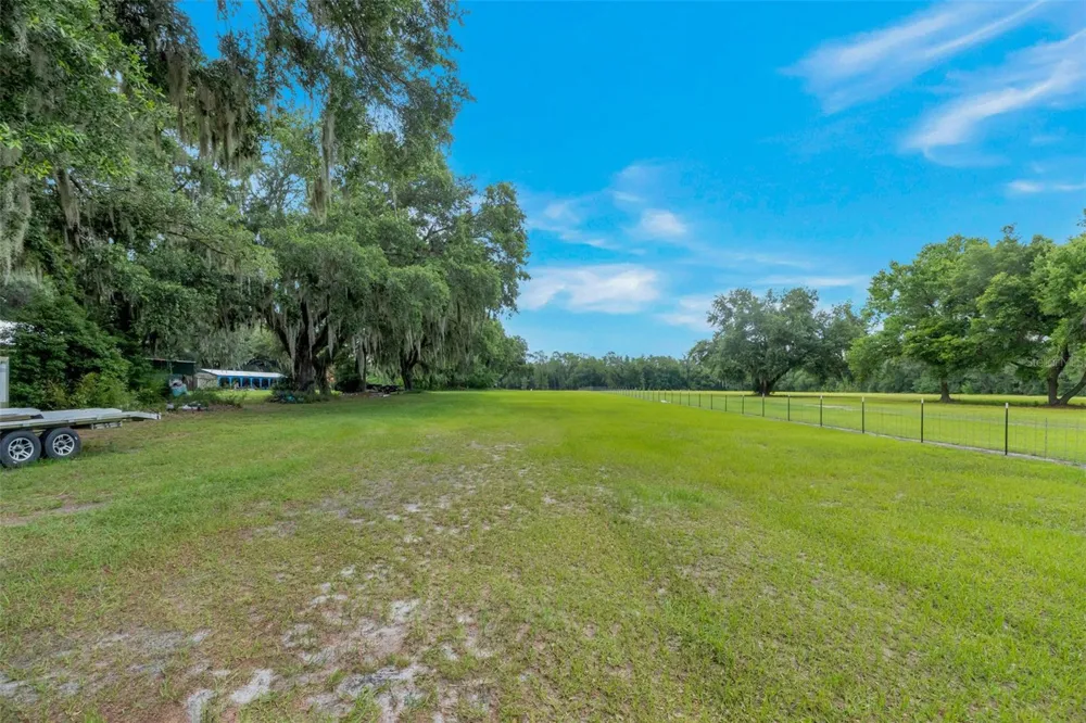 2102 OLD POLK CITY ROAD Lakeland, FL 33809
