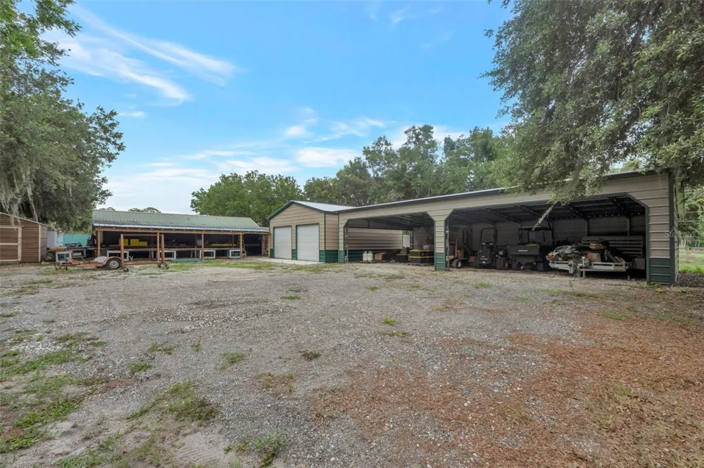 2102 OLD POLK CITY ROAD Lakeland, FL 33809