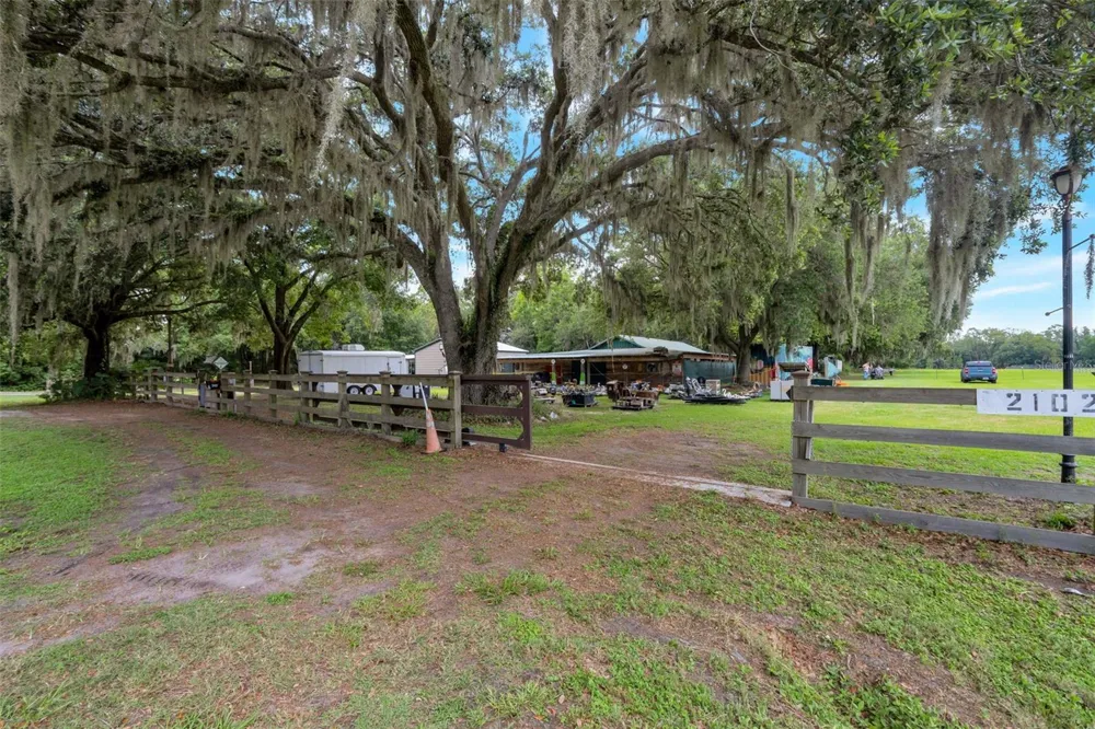 2102 OLD POLK CITY ROAD Lakeland, FL 33809