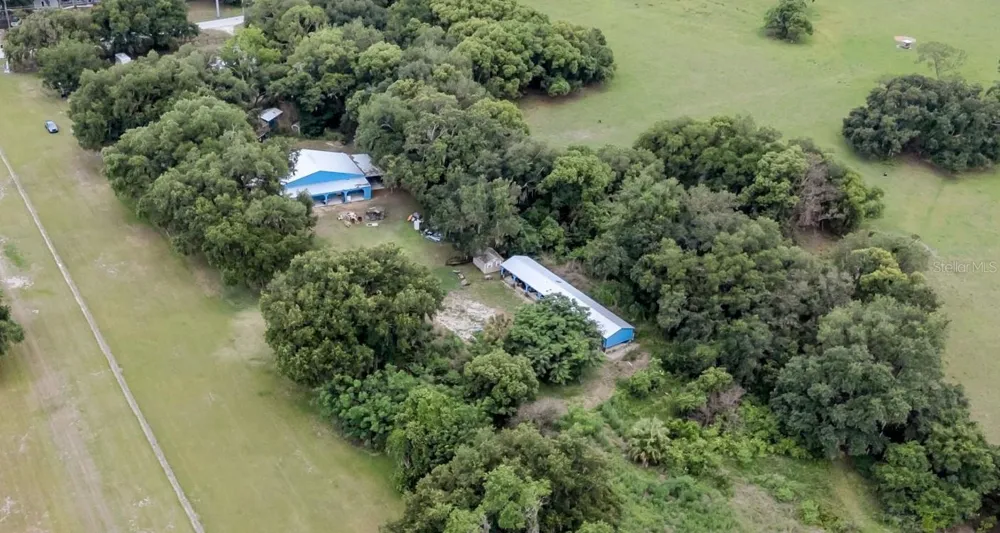2102 OLD POLK CITY ROAD Lakeland, FL 33809