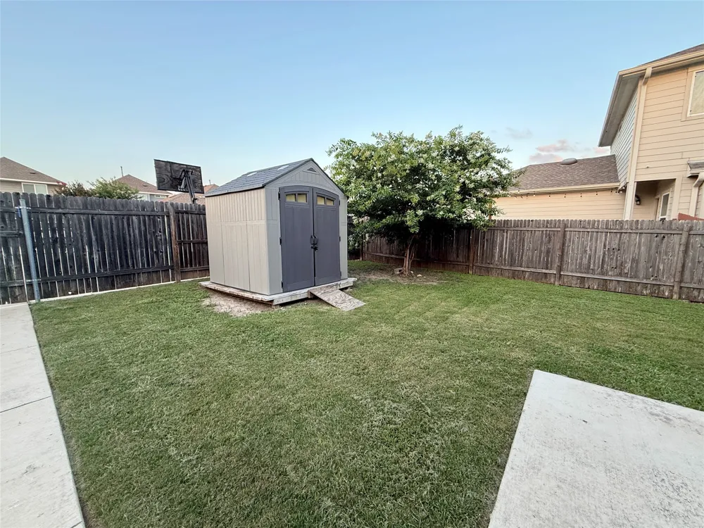 202 Mossycup Drive San Marcos, TX 78666
