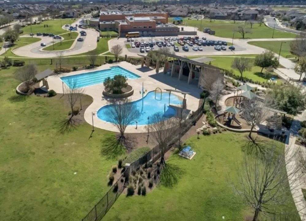 202 Mossycup Drive San Marcos, TX 78666