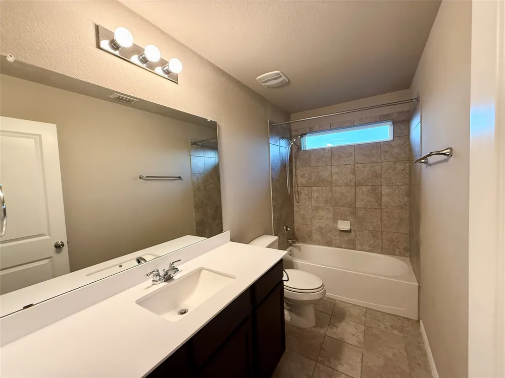 202 Mossycup Drive San Marcos, TX 78666