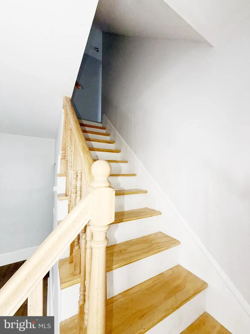 434 W 3RD STREET Mount Carmel, PA 17851