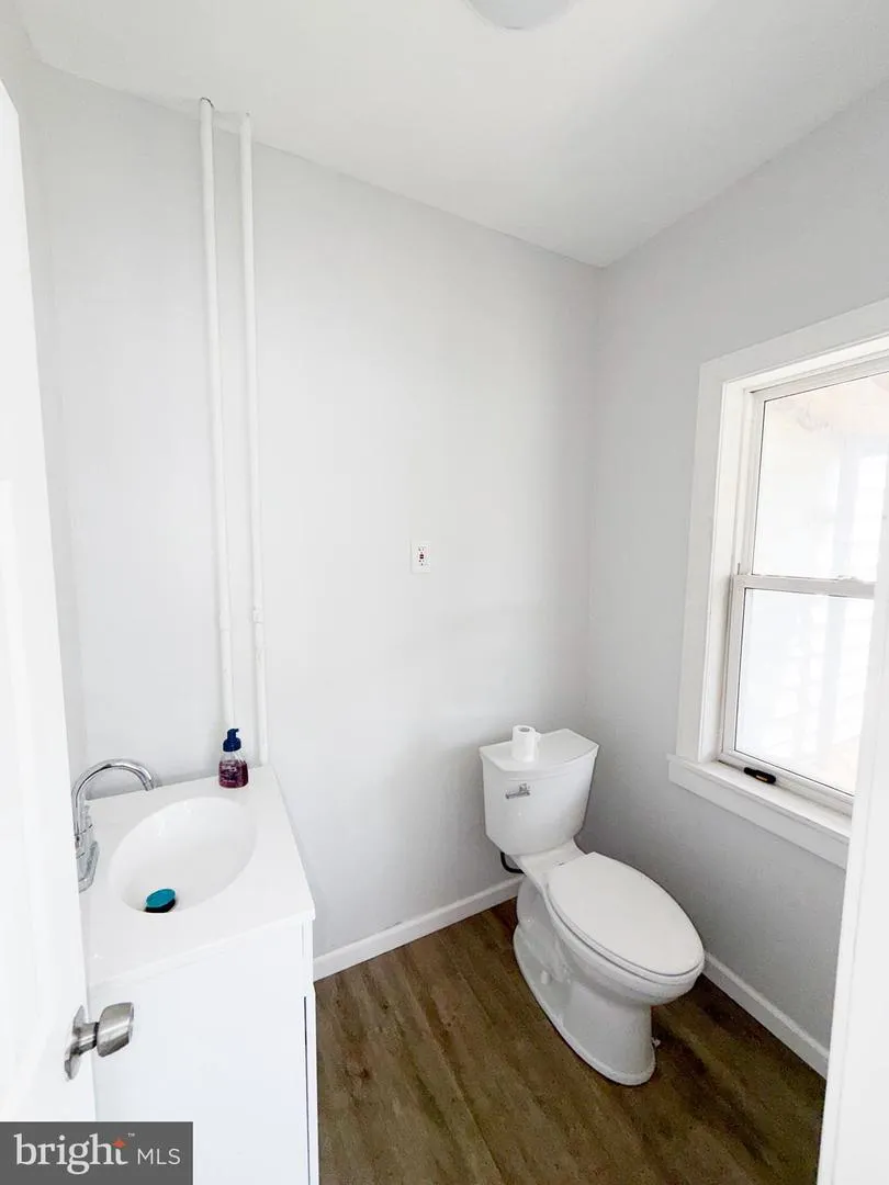 434 W 3RD STREET Mount Carmel, PA 17851