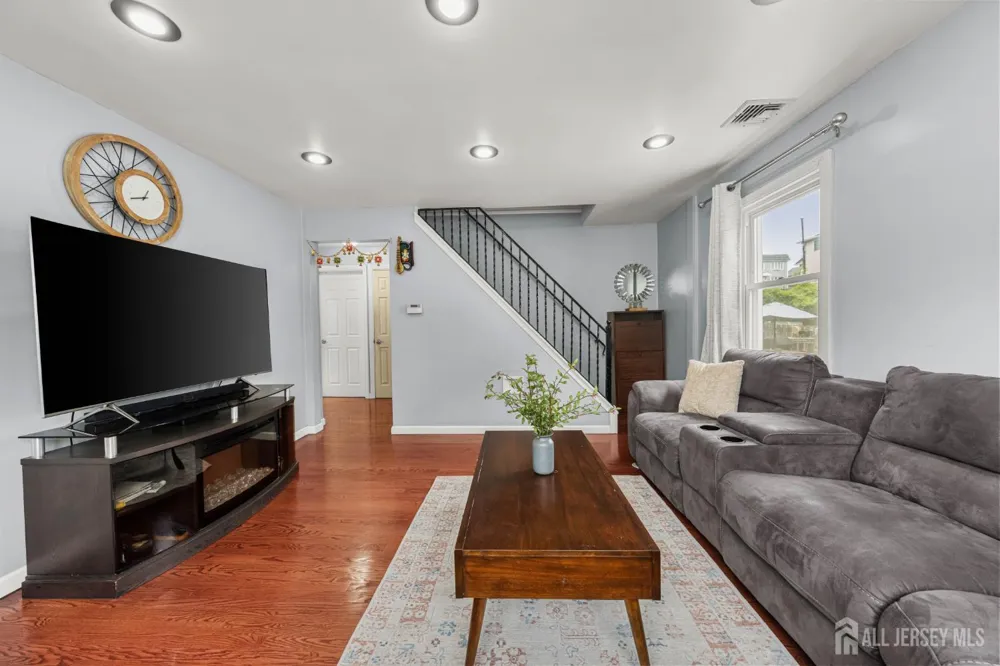 50 Ernest Street Nutley, NJ 07110