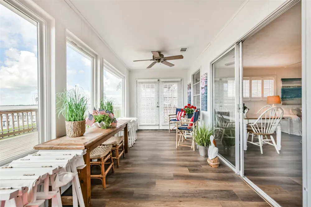 1521 John Street San Leon, TX 77539