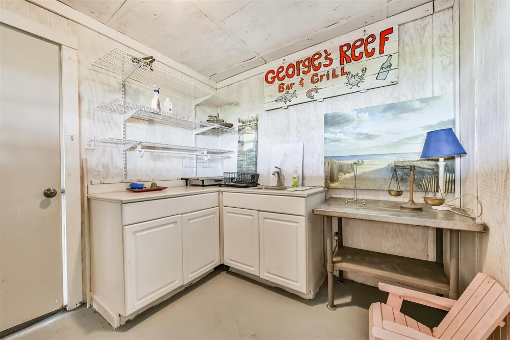 1521 John Street San Leon, TX 77539