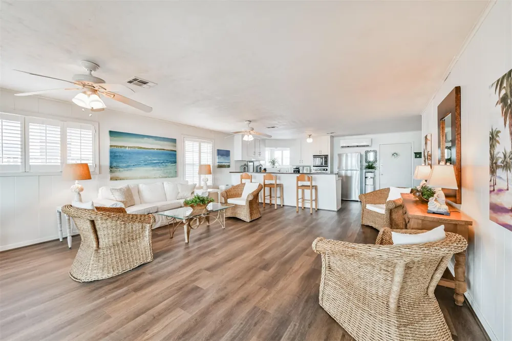 1521 John Street San Leon, TX 77539