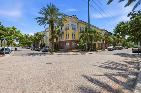 520 S ARMENIA AVENUE #1239A