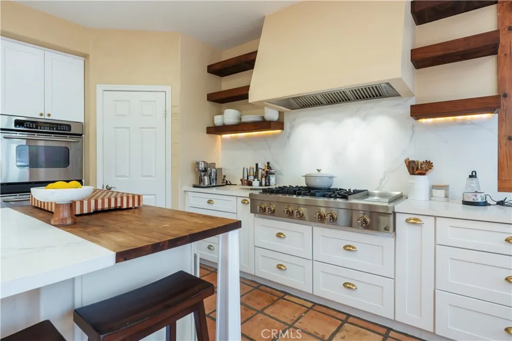 505 Acacia Court Redlands, CA 92373