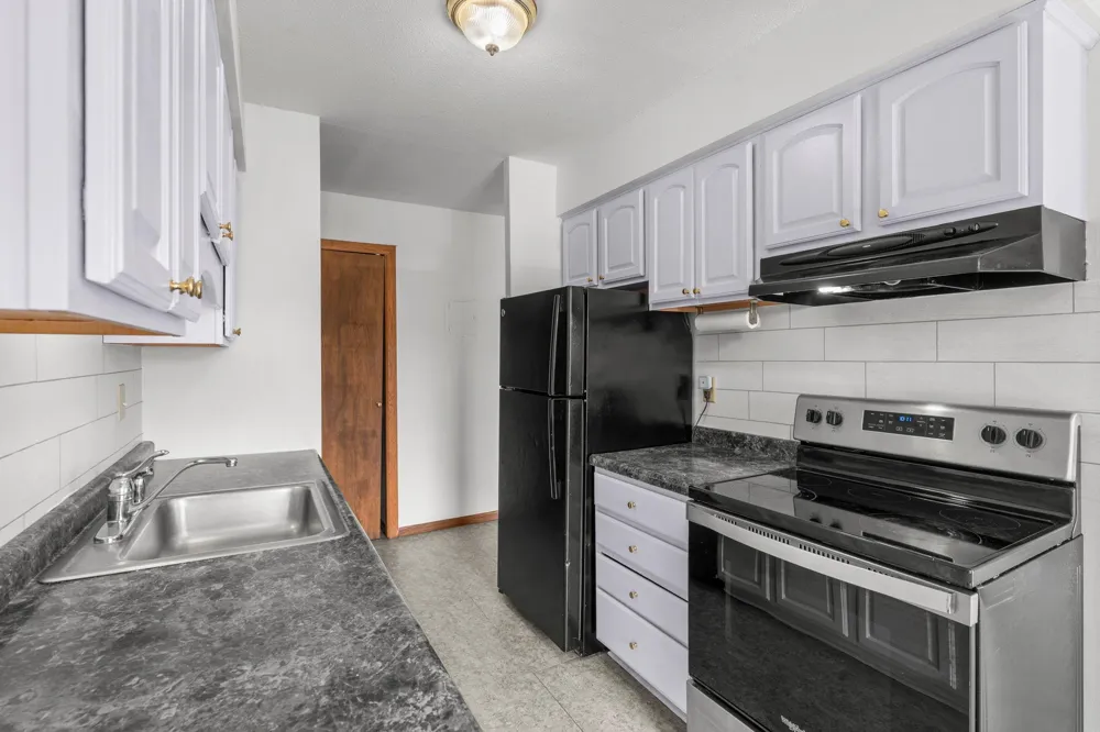 920 6th Street S #5 Hopkins, MN 55343