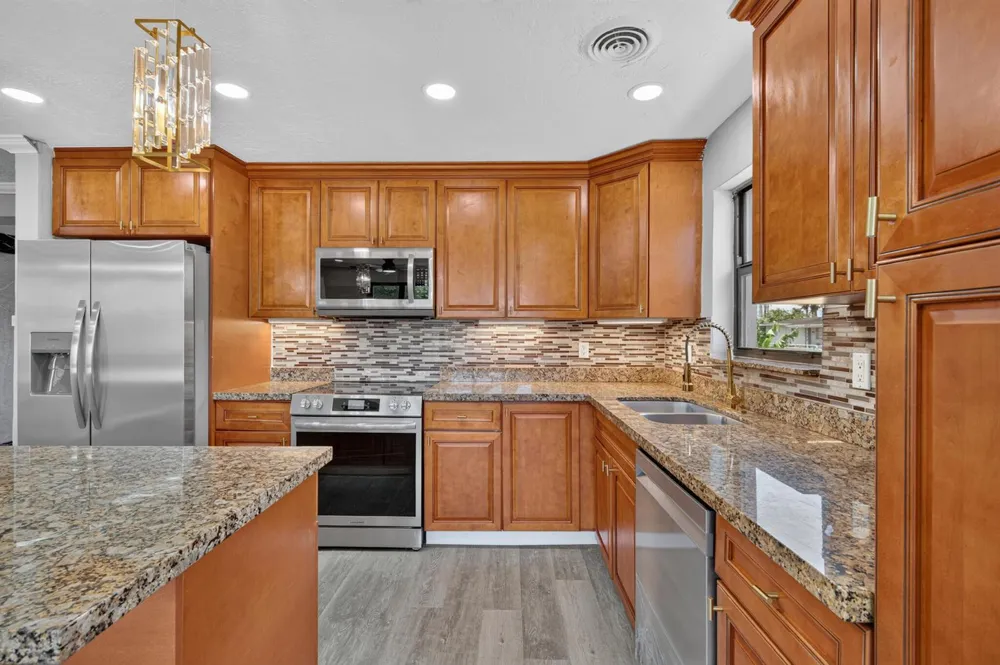 24 NW Avenue I Belle Glade, FL 33430