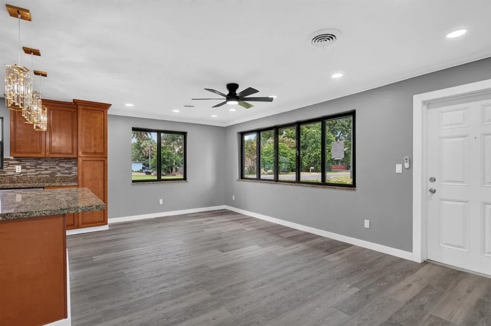 24 NW Avenue I Belle Glade, FL 33430