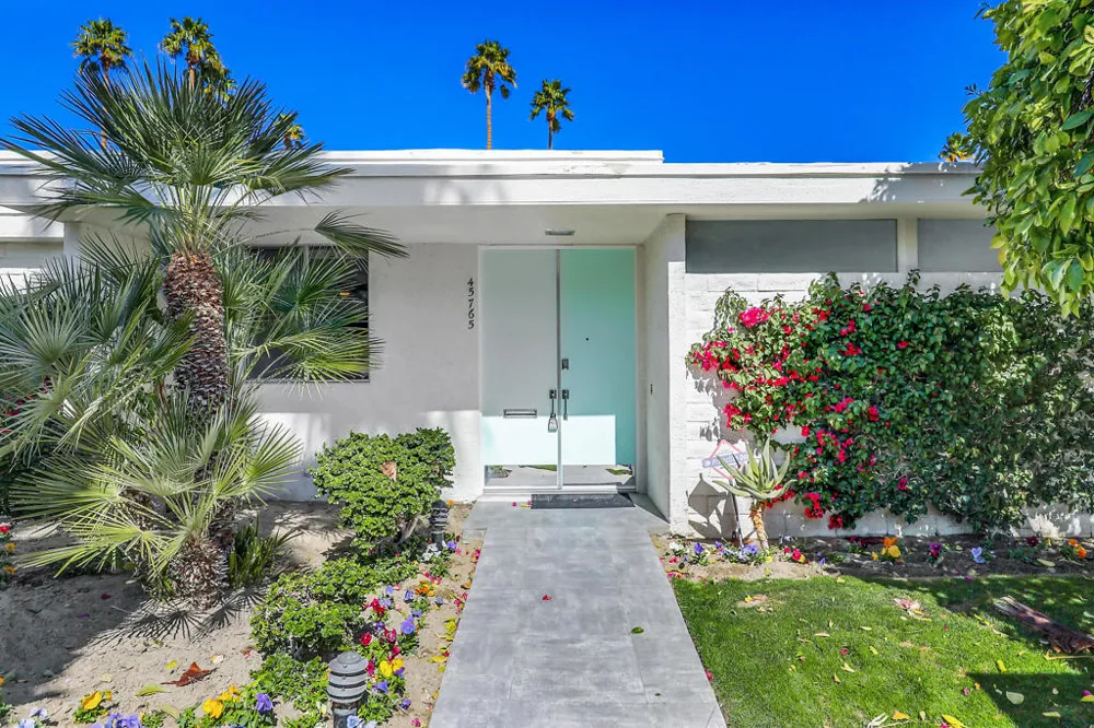 45765 Hopi Road Indian Wells, CA 92210
