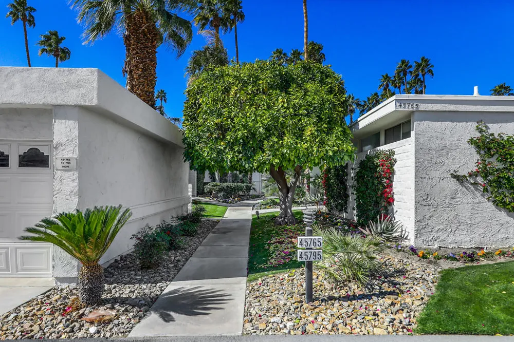 45765 Hopi Road Indian Wells, CA 92210