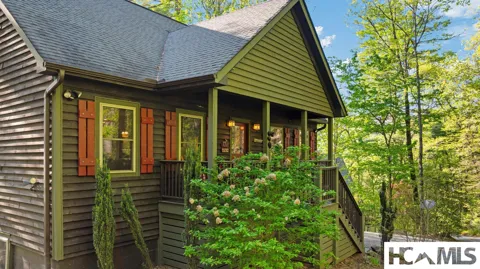 522 Highlands View Road