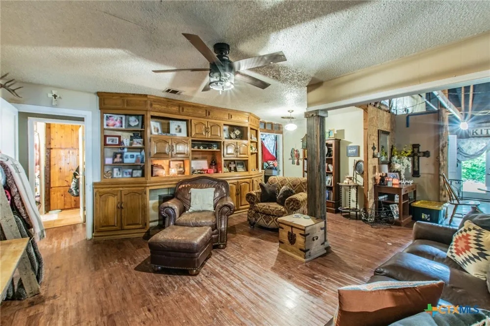 2522 Jackson Drive Gatesville, TX 76528