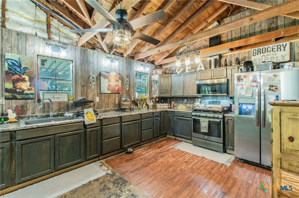 2522 Jackson Drive Gatesville, TX 76528