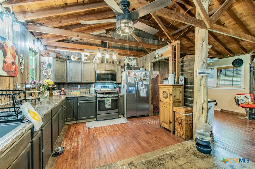 2522 Jackson Drive Gatesville, TX 76528