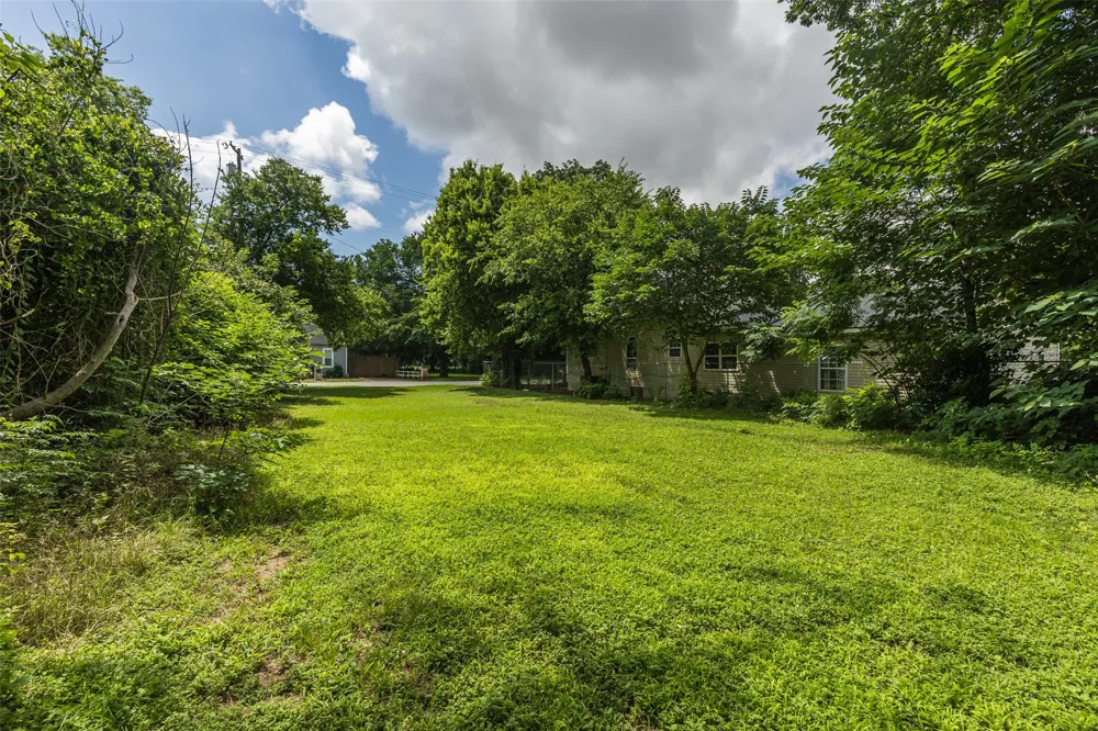 808 E Clay Street Waco, TX 76704