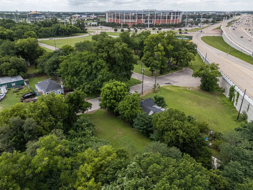 808 E Clay Street Waco, TX 76704
