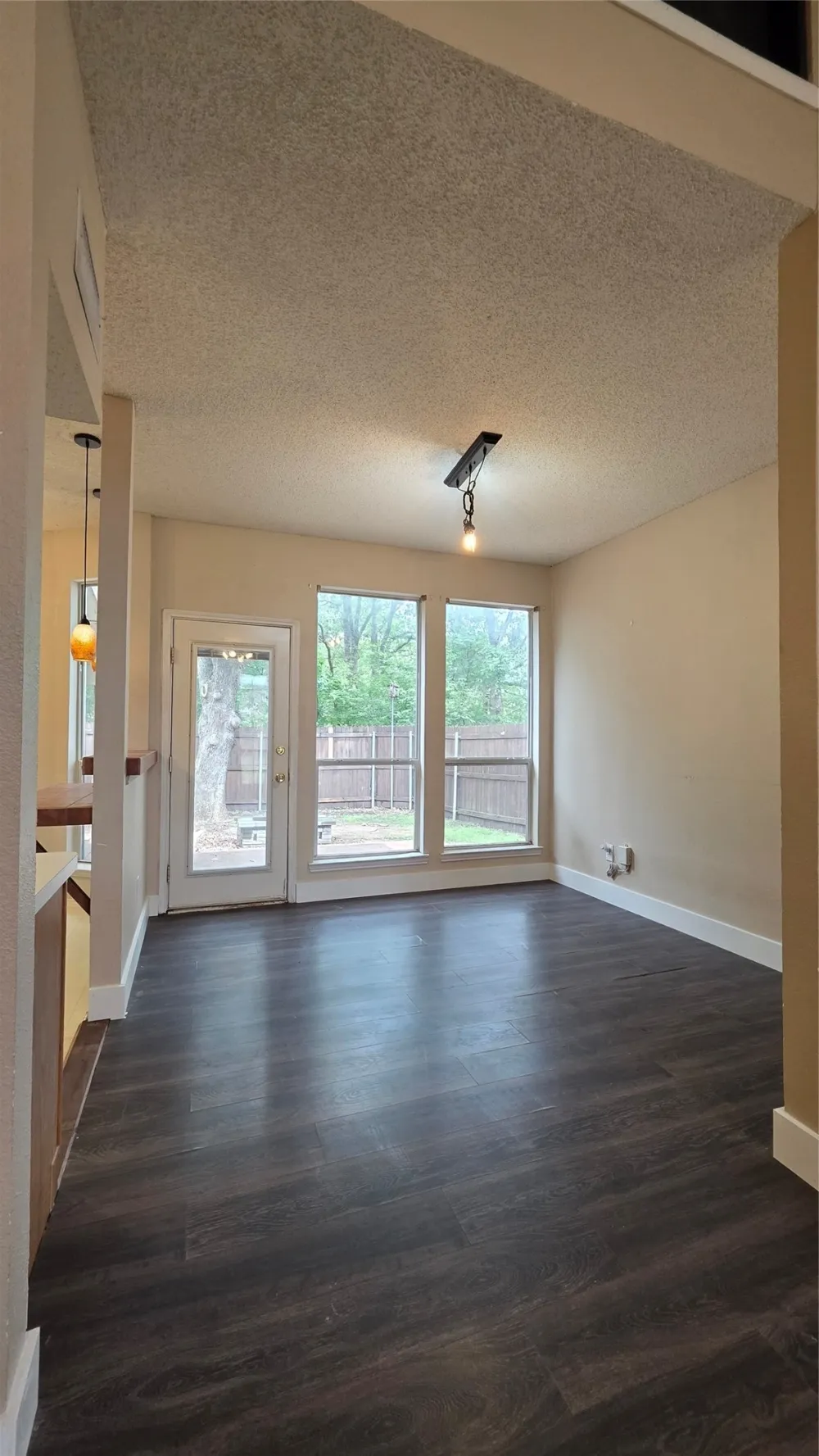 108 Indian Oaks Trail West Tawakoni, TX 75474