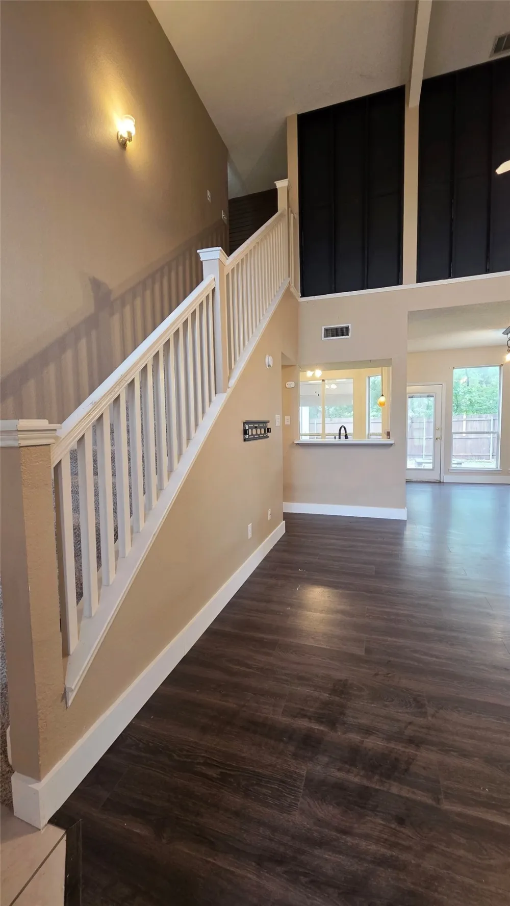 108 Indian Oaks Trail West Tawakoni, TX 75474