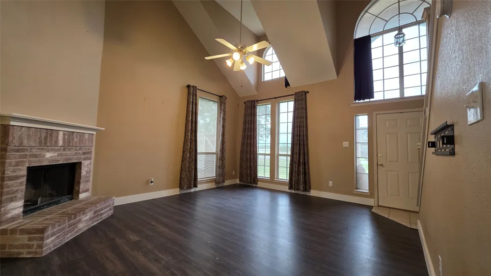 108 Indian Oaks Trail West Tawakoni, TX 75474