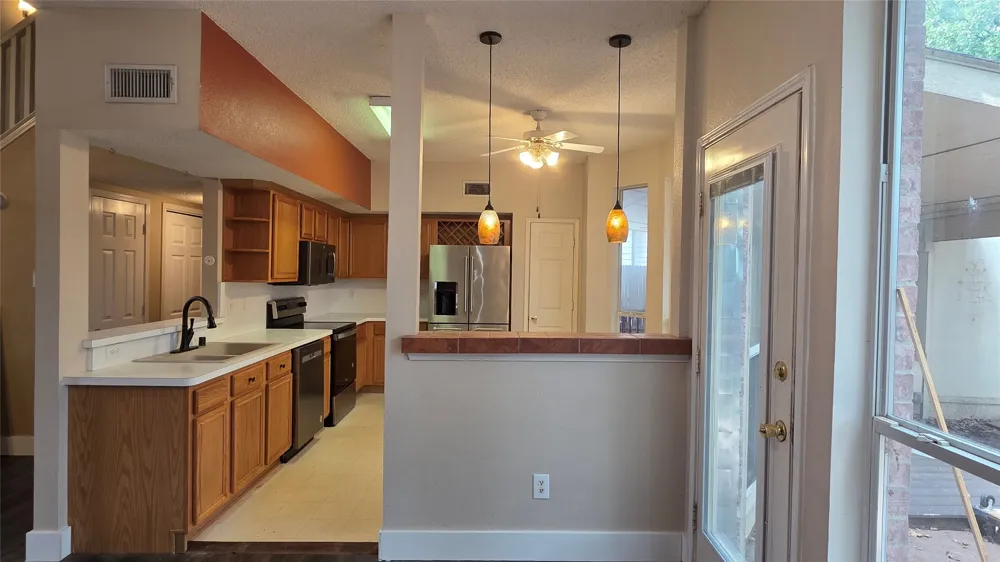 108 Indian Oaks Trail West Tawakoni, TX 75474