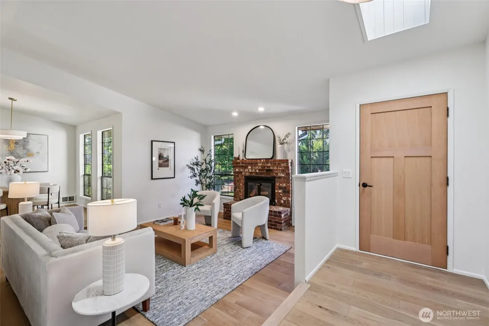 272 Prestwick Drive Camano Island, WA 98282