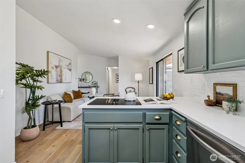 272 Prestwick Drive Camano Island, WA 98282
