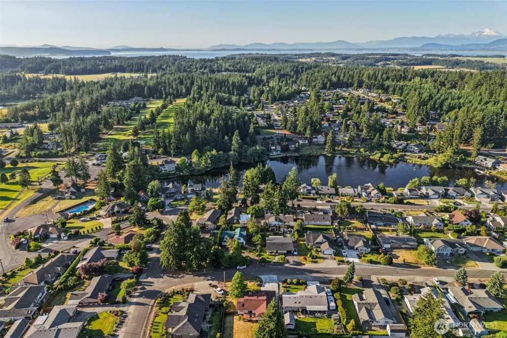 272 Prestwick Drive Camano Island, WA 98282