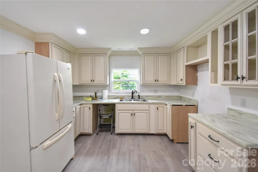 622 Green Street Loop Marion, NC 28752