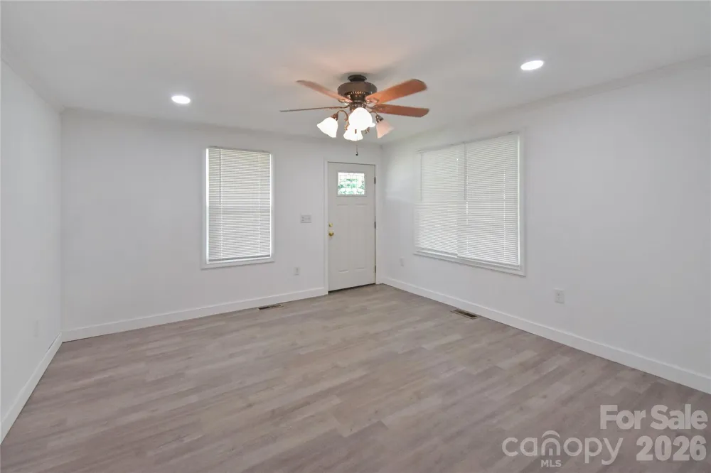 622 Green Street Loop Marion, NC 28752