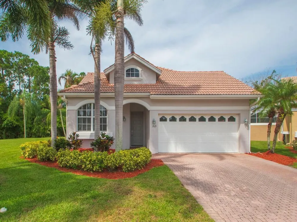 709 SW Andros Cove Port St. Lucie, FL 34986