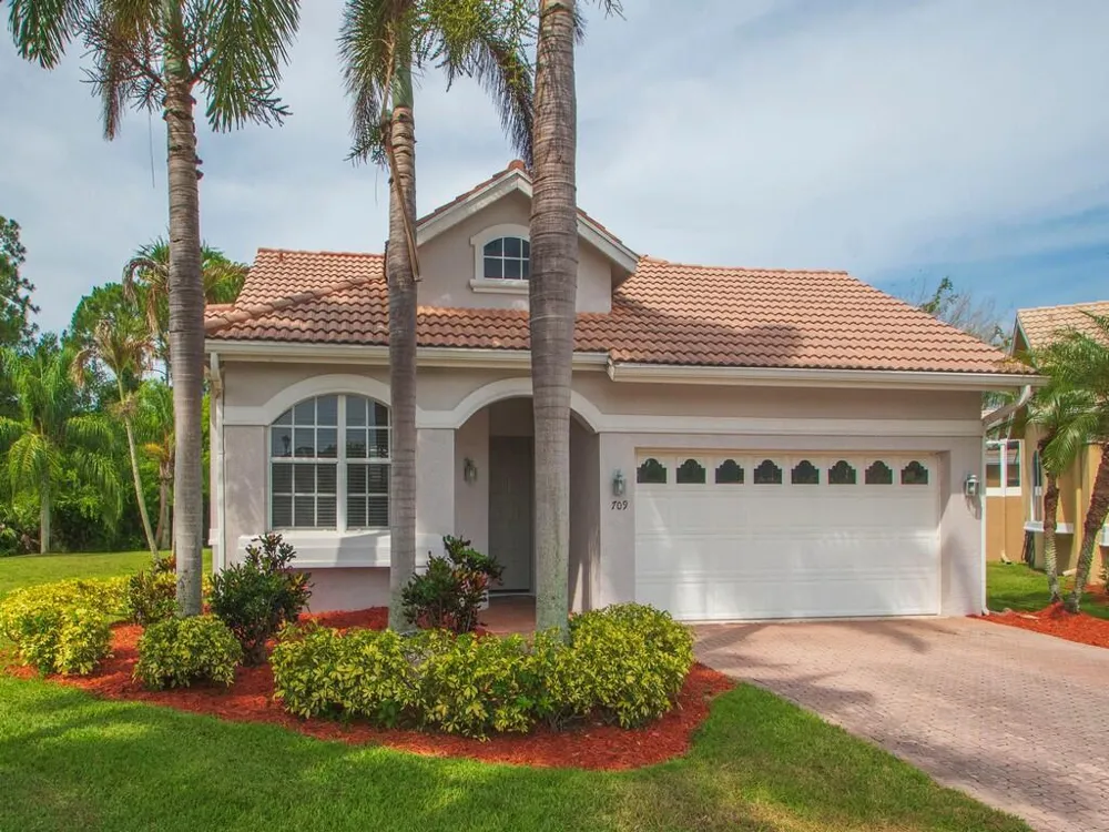 709 SW Andros Cove Port St. Lucie, FL 34986