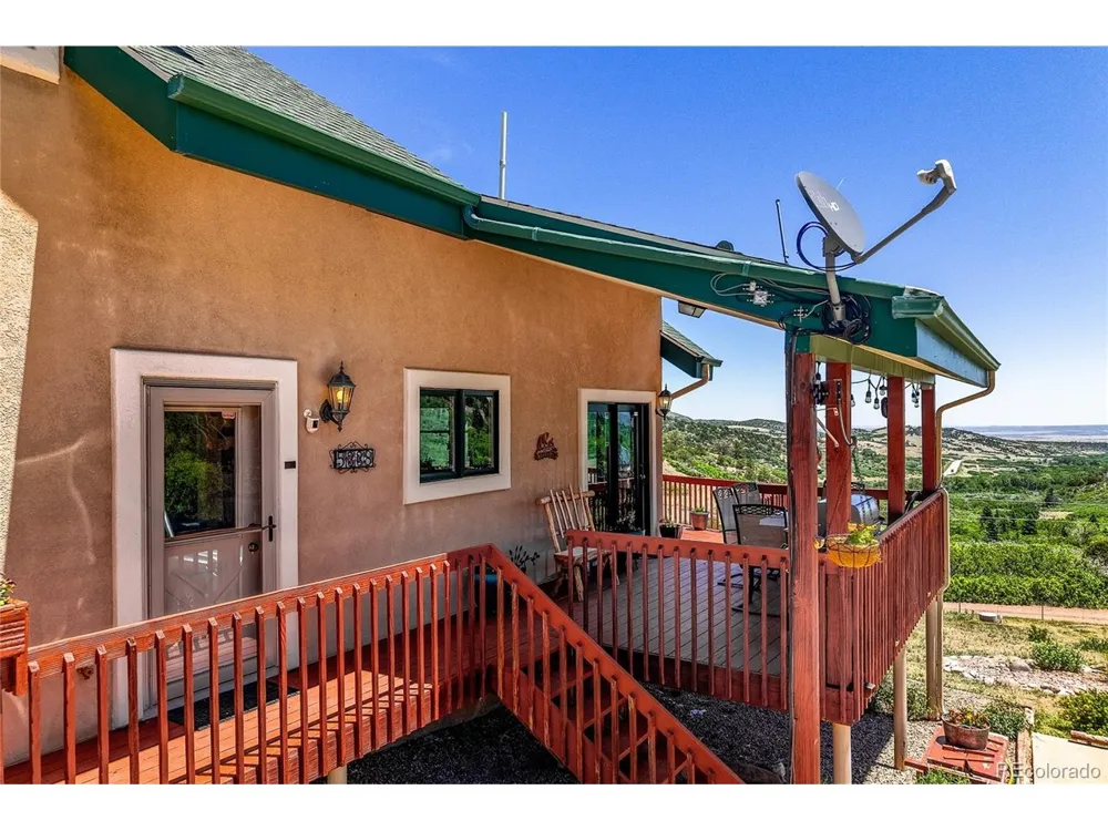5338 US Highway 160 La Veta, CO 81055