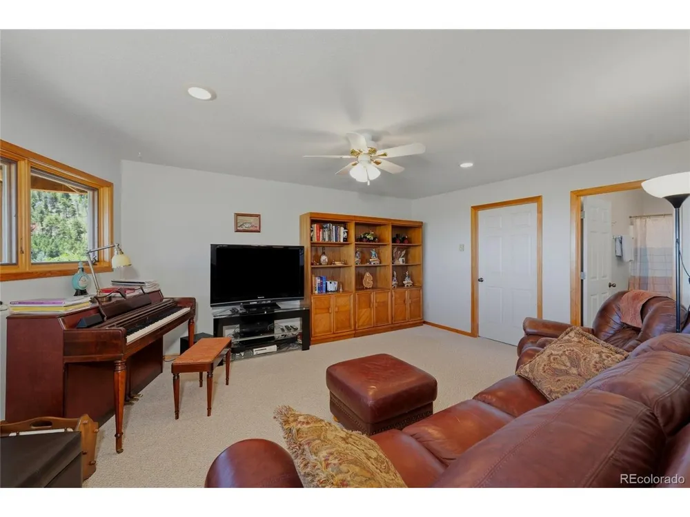 5338 US Highway 160 La Veta, CO 81055
