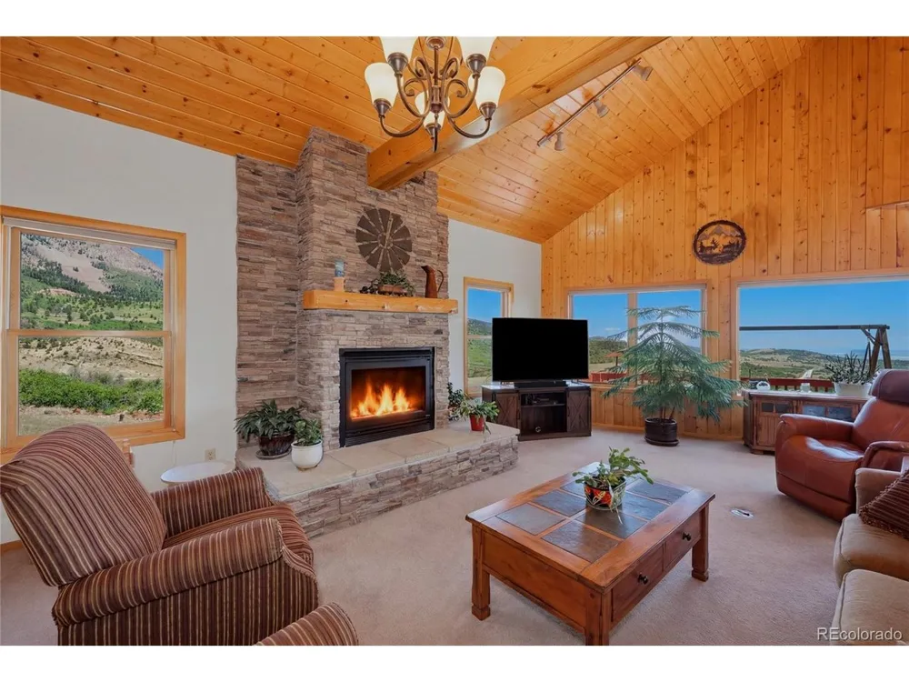 5338 US Highway 160 La Veta, CO 81055