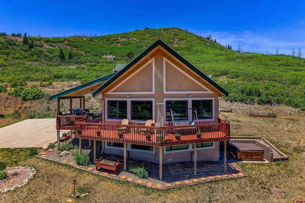 5338 US-160 La Veta, CO 81055