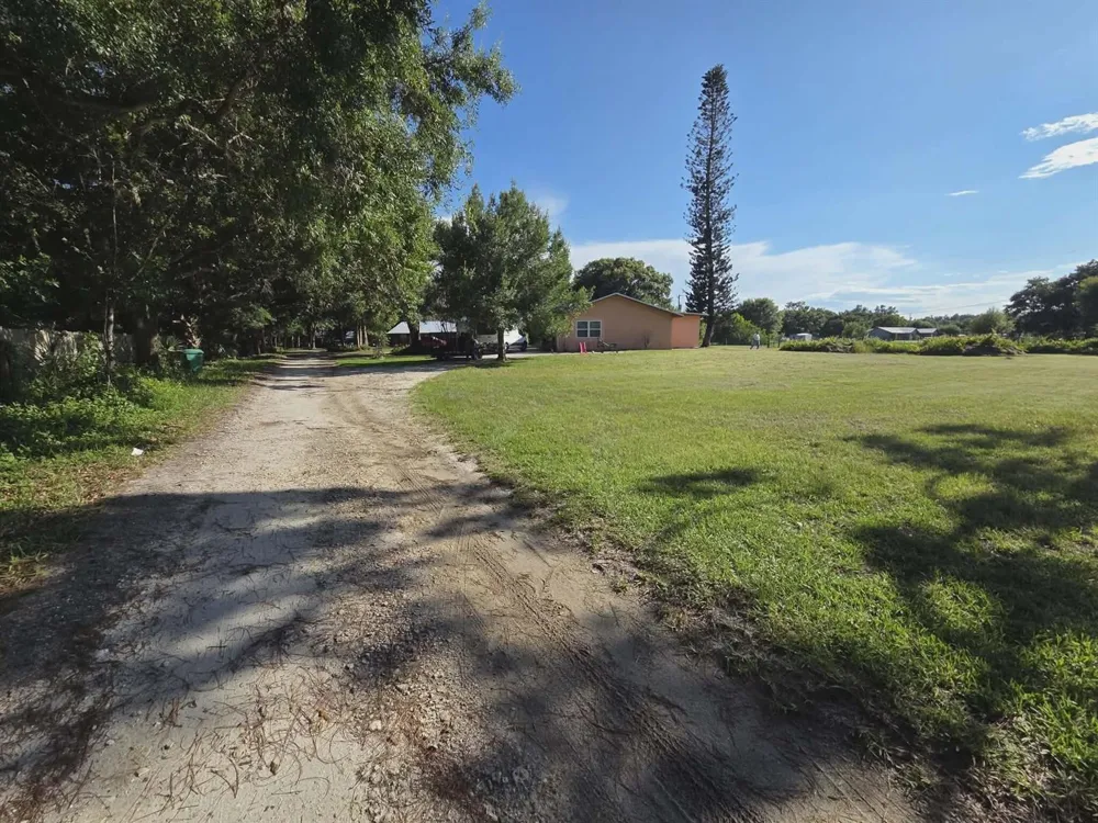 5959 Peterson Road Fort Pierce, FL 34947