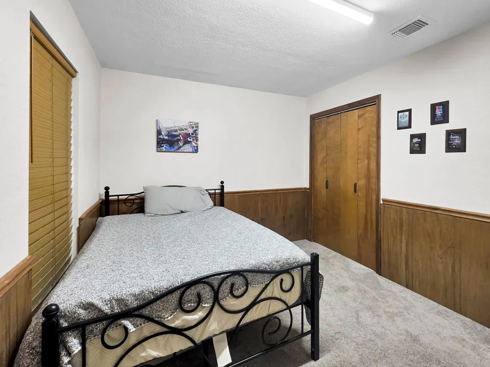 829 S Van Ostrand Avenue Winnie, TX 77665