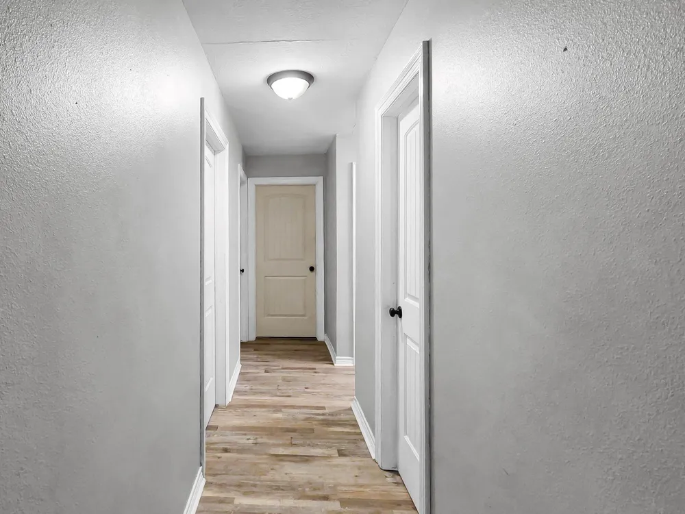 829 S Van Ostrand Avenue Winnie, TX 77665