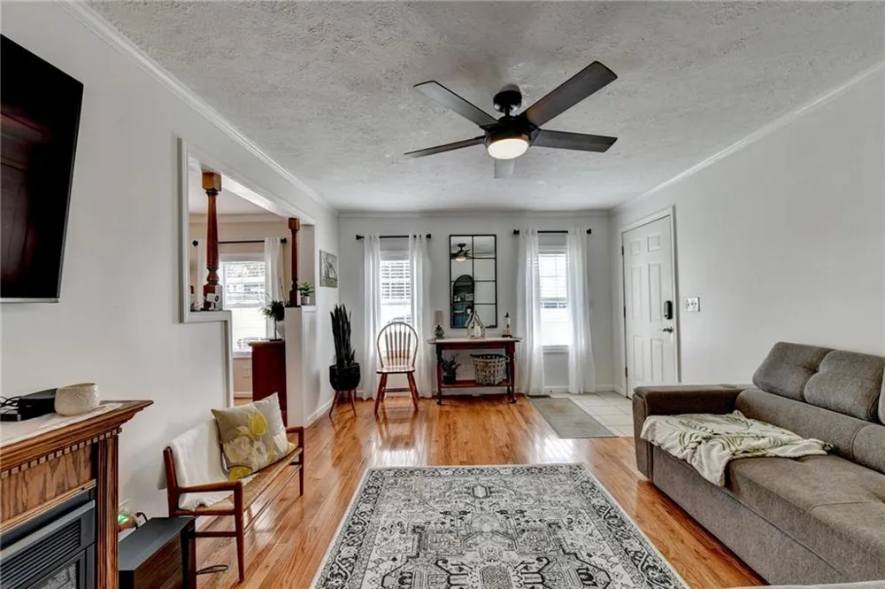 6474 Dahlonega Highway Clermont, GA 30527