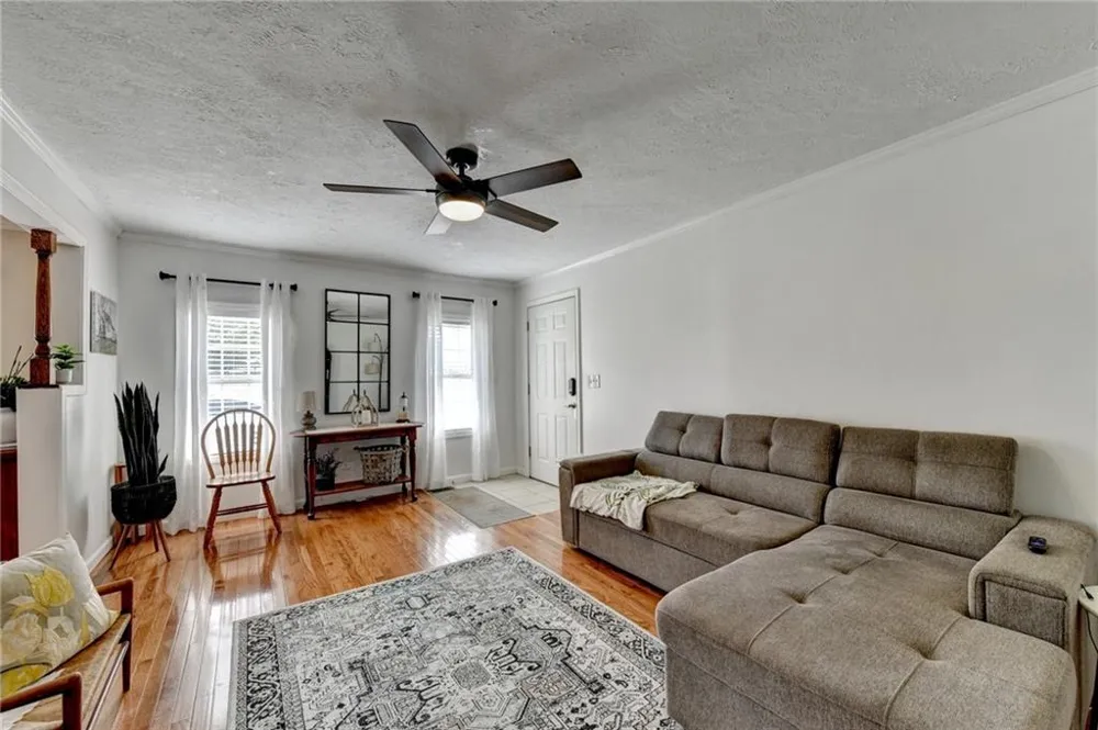 6474 Dahlonega Highway Clermont, GA 30527