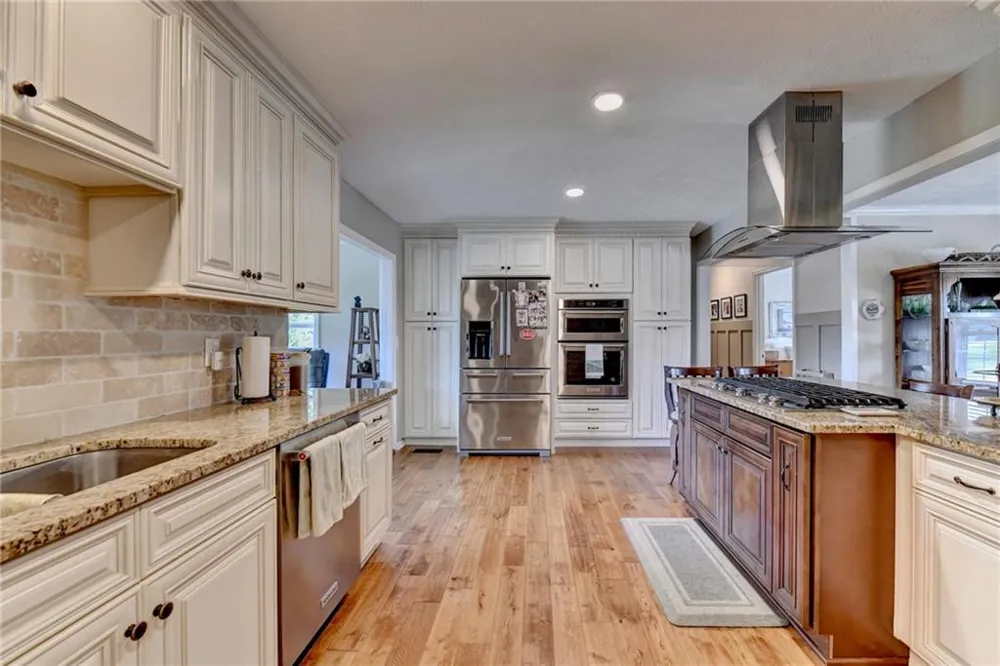 6474 Dahlonega Highway Clermont, GA 30527