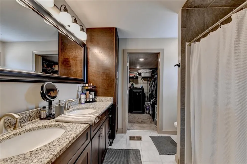 6474 Dahlonega Highway Clermont, GA 30527