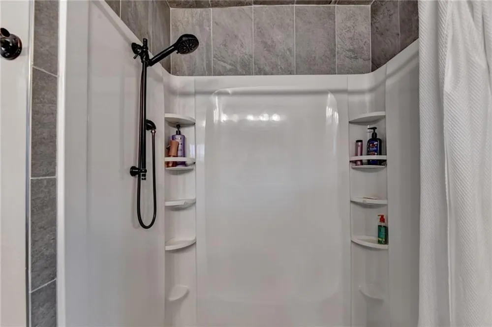 6474 Dahlonega Highway Clermont, GA 30527